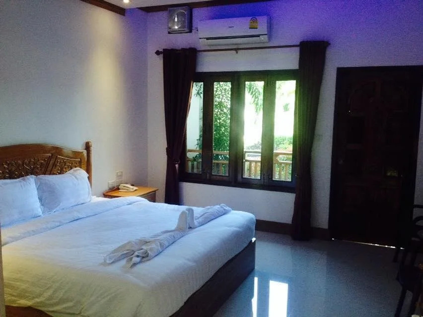 Wangview Hotel