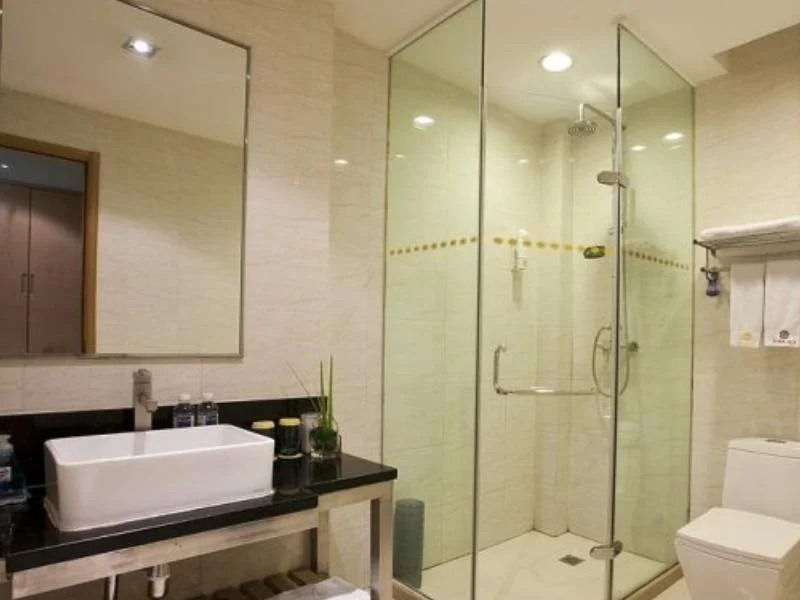 Silver Plaza Quancheng Hotel