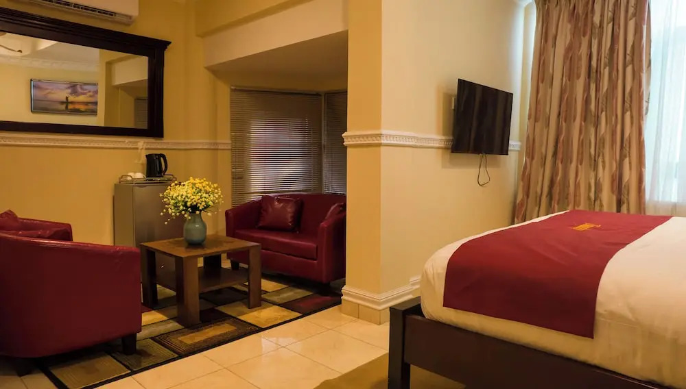 Zimansky Hotel