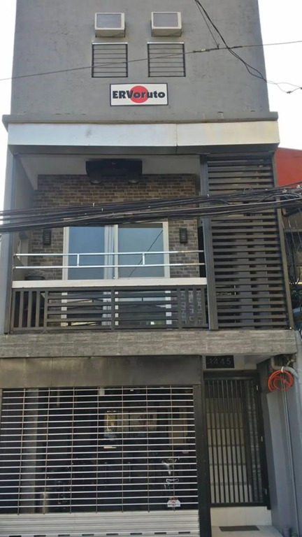 ERVoruto Hostel Makati