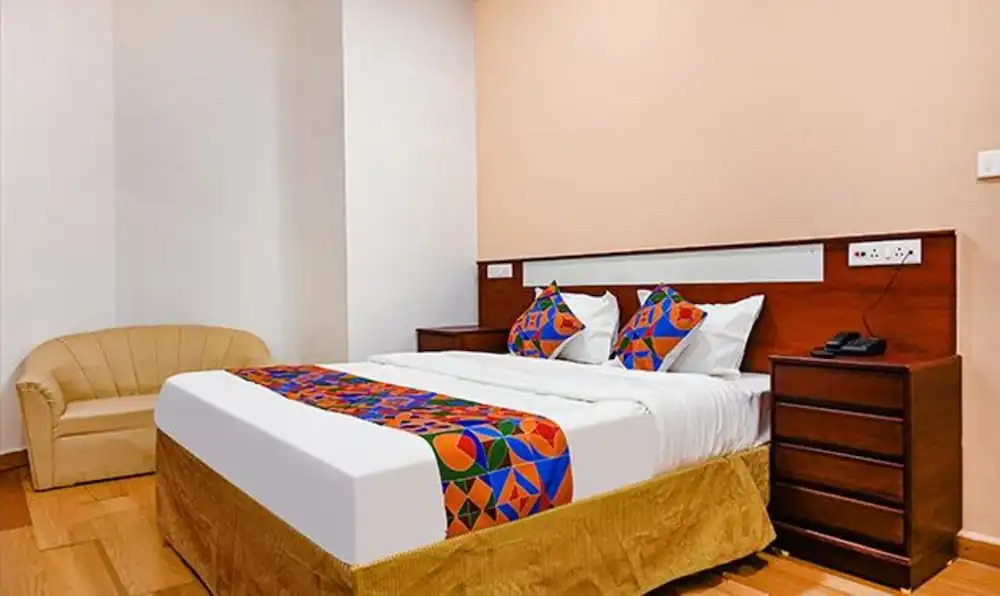 FabHotel Shubh Shaleen Springs