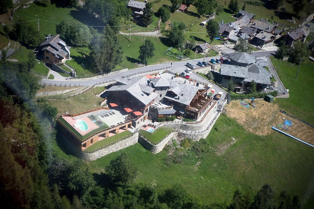 Hotel Parc Mont Avic
