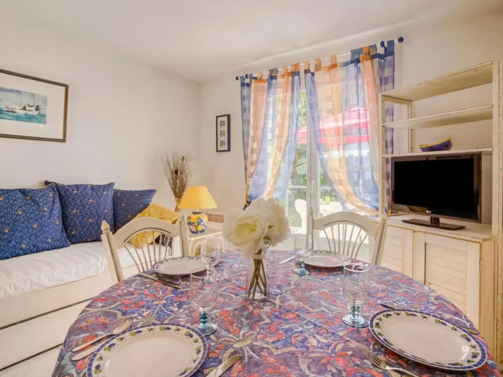 Holiday Home Les Hautes Folies-7