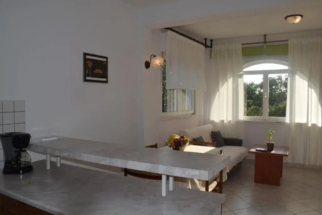 Apartmani Anđela i Mladen Debelić