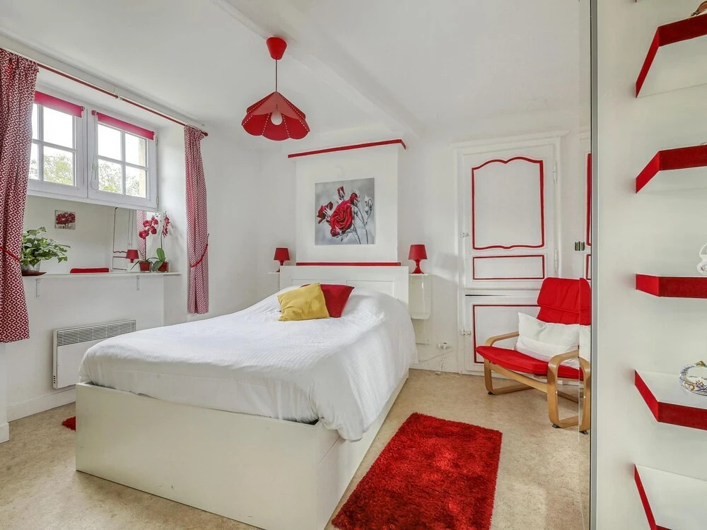 Apartment on the First Floor in the Heart of Bayeux, Free Parking 150 Meters