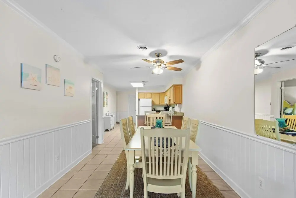 San Remo 108 Ocean-block 2BR Condo, Pool Access, Private Patio & Parking