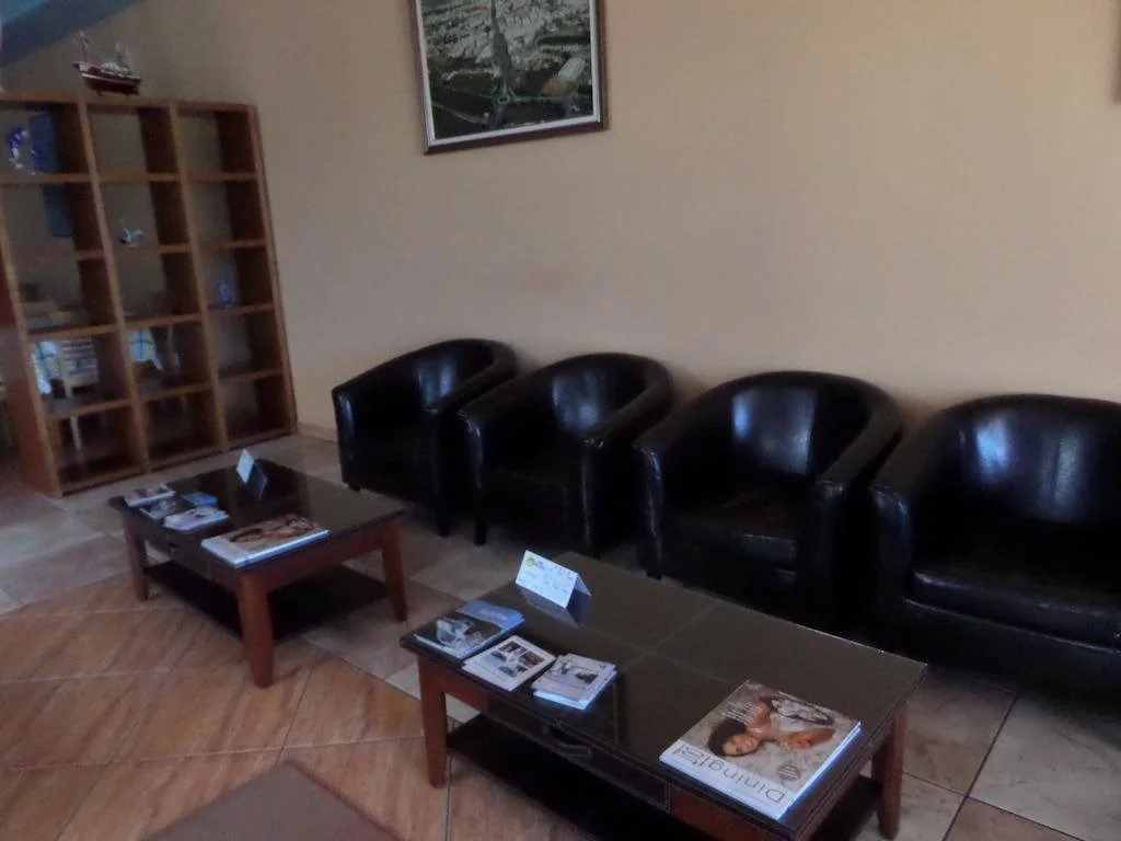 Hotel Armona