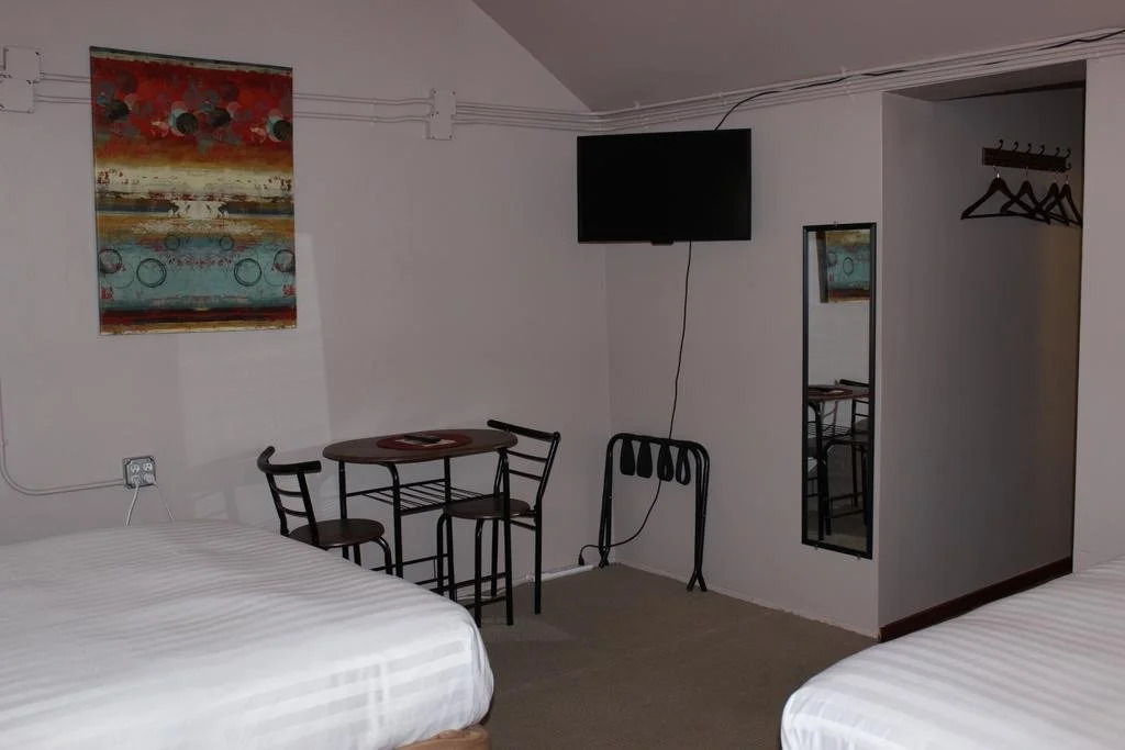Deep Water Inn