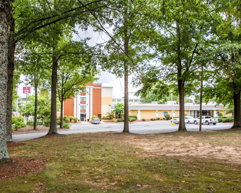 Budgetel Inn & Suites Atlanta