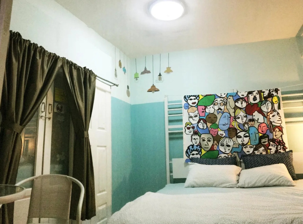 Kamin Bird Hostel