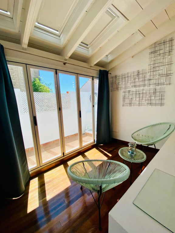 Almocabar Luxury Apartment