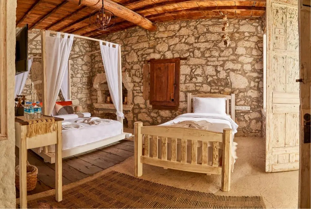Morisi Avlu