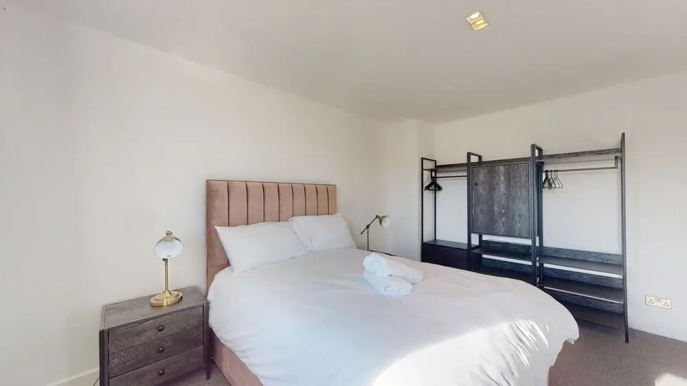 Low Greenlands Holiday Park - Luxury House & Luxury Glamping Pods