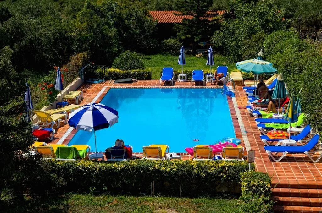 Eleni Apartments