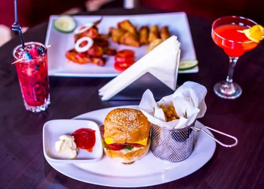 Solitaire hotel Lekki