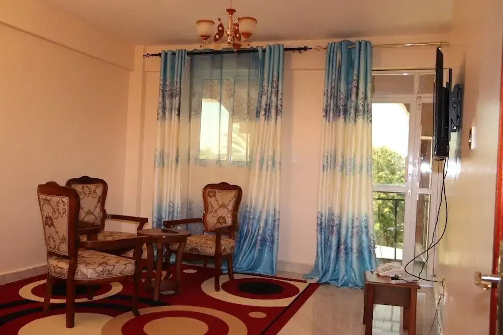 Latahzan Guest House