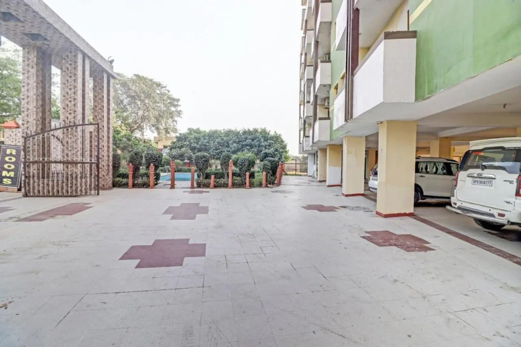 OYO 64683 Shri Yamuna Palace