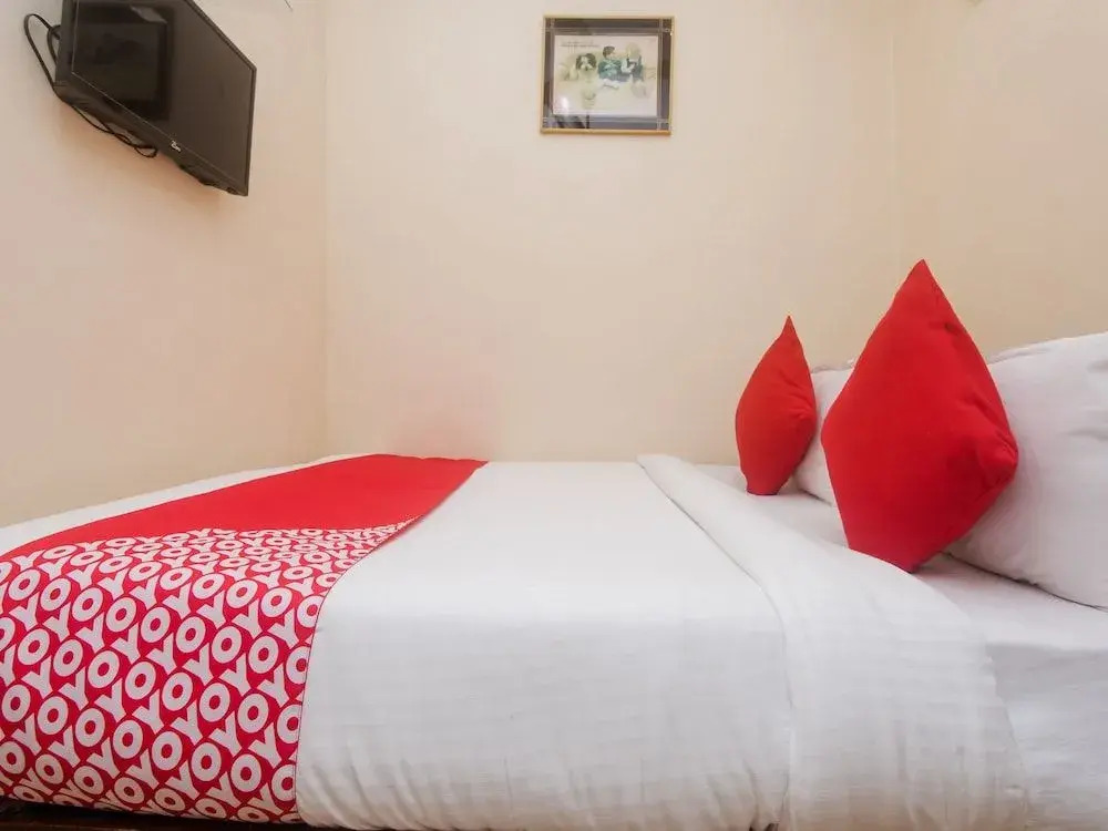 OYO 19841 Shivar Guest House