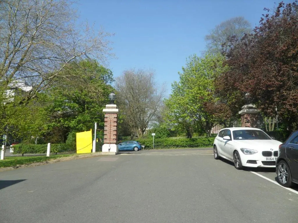 Lancaster Studio Apartments