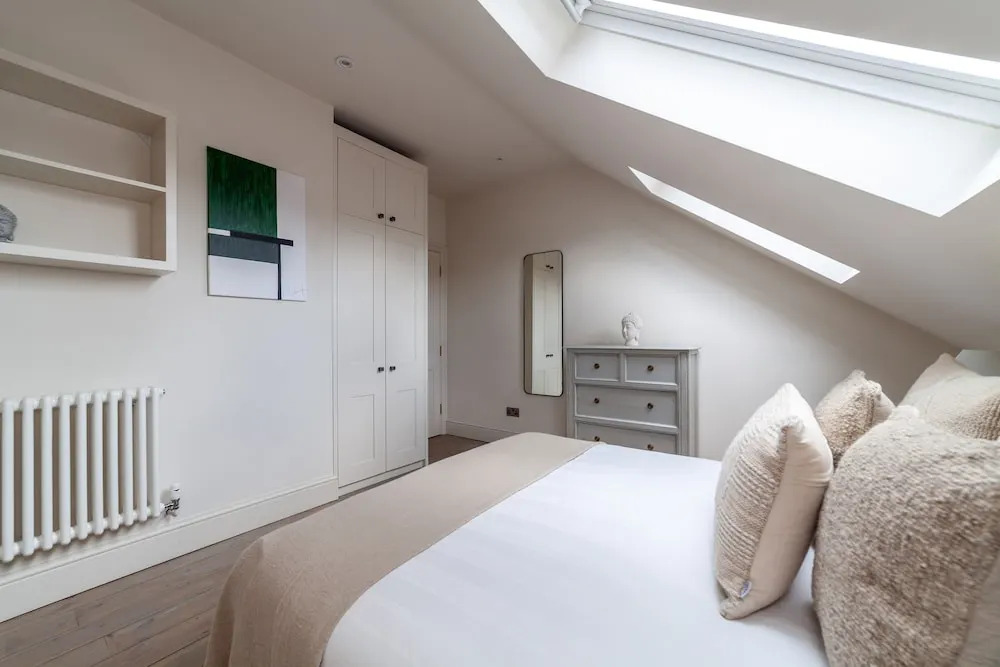 5 Bed Apartment in Clapham