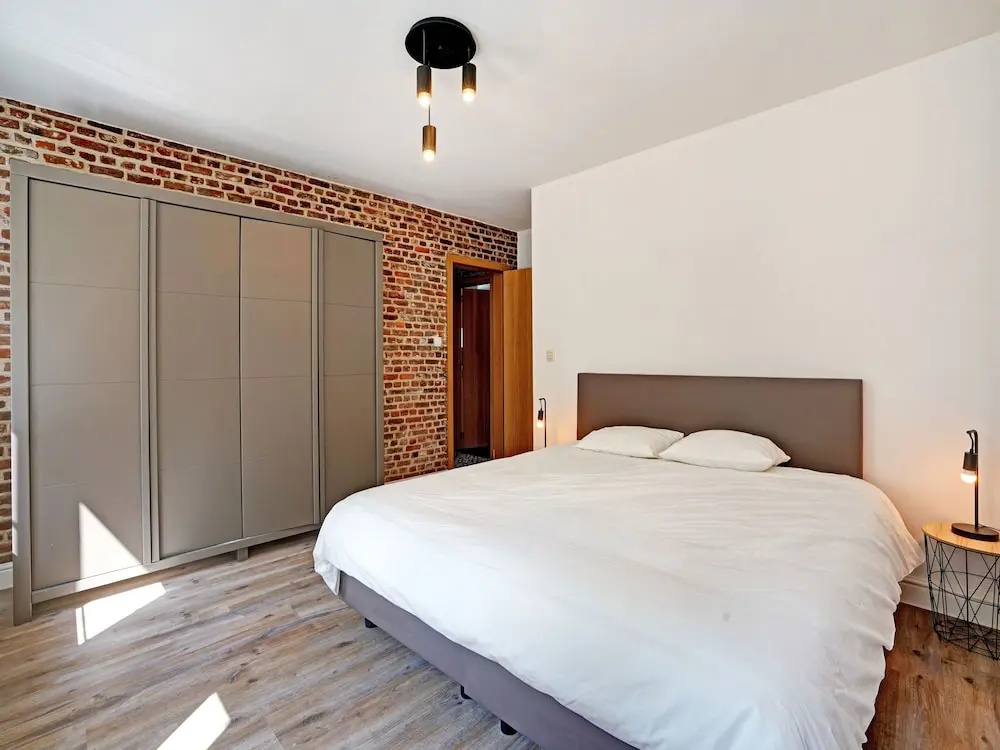 Renovated Farm With Heated Pool