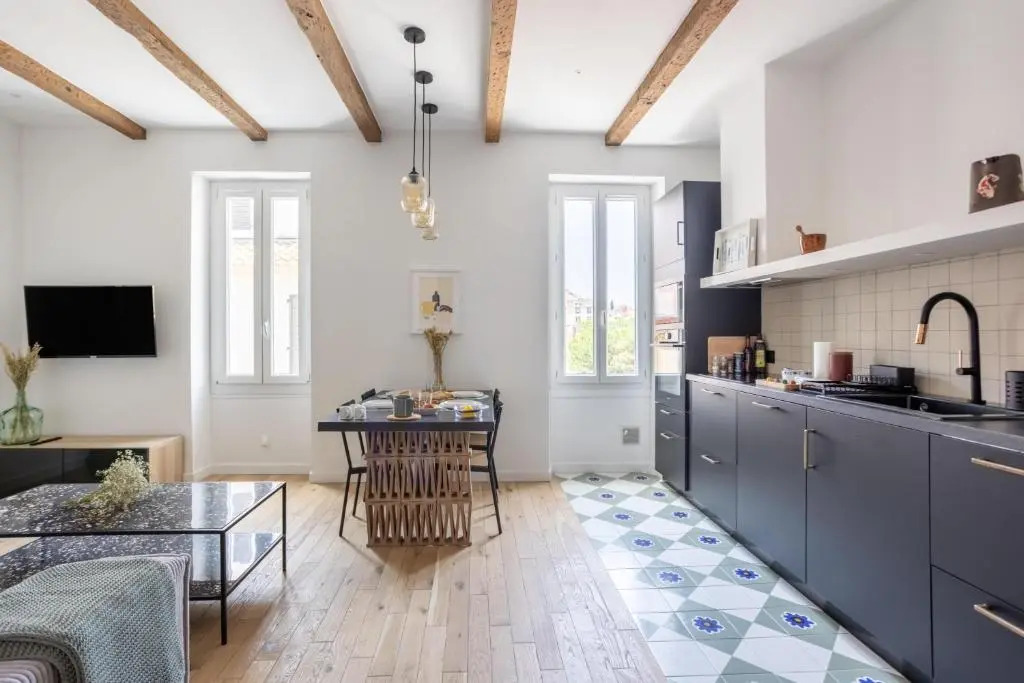 LE CARRE D'ENDOUME - Bel appartement à proximité du Vieux Port et de la mer