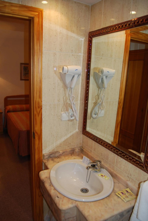 Hotel Santa Faz