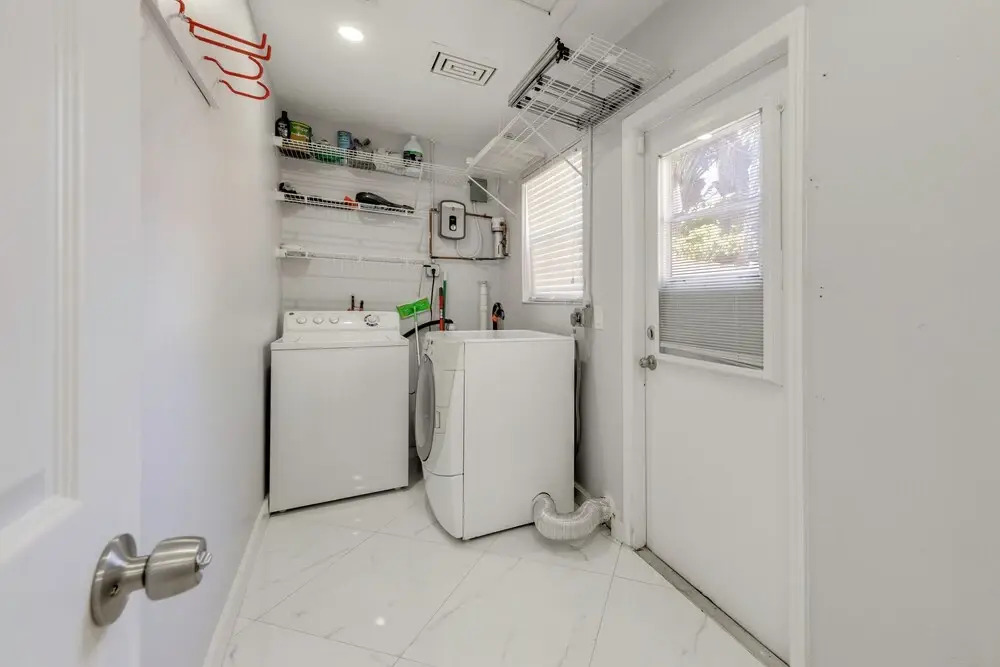 Grill & Games! Family Home, 3 Mi to Pompano Beach