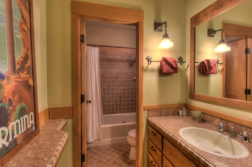 Luxury Northstar Palace w/ Hot Tub & Games