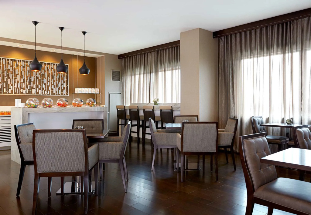 JW Marriott Minneapolis Mall of America