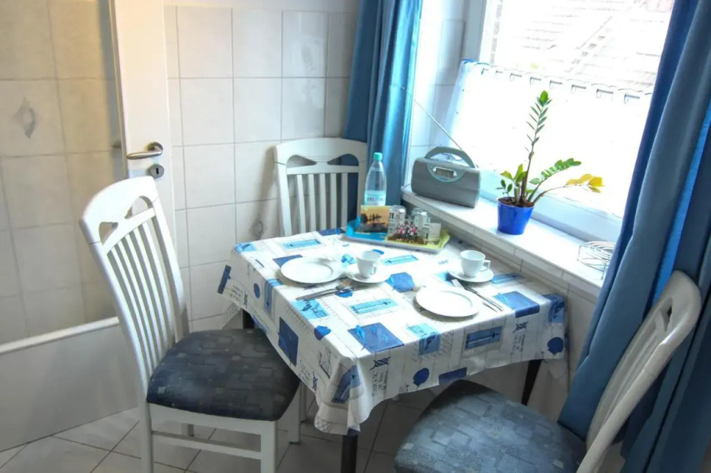 Ferienwohnung-Blaue-Huis2
