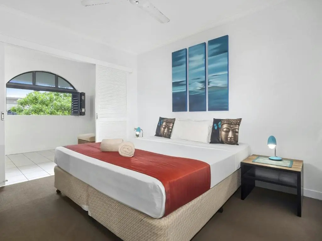 Palm Cove Get a Way