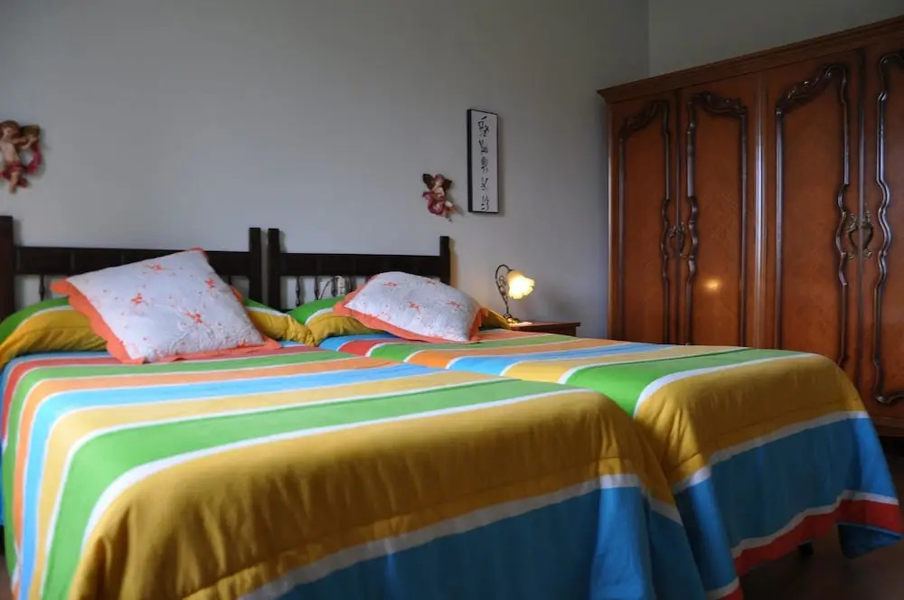 House With 3 Bedrooms in Bernueces, With Enclosed Garden and Wifi - 2