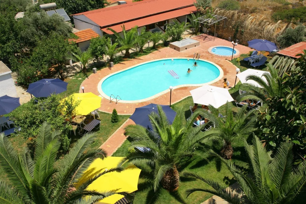 Harmony Hotel And Studios