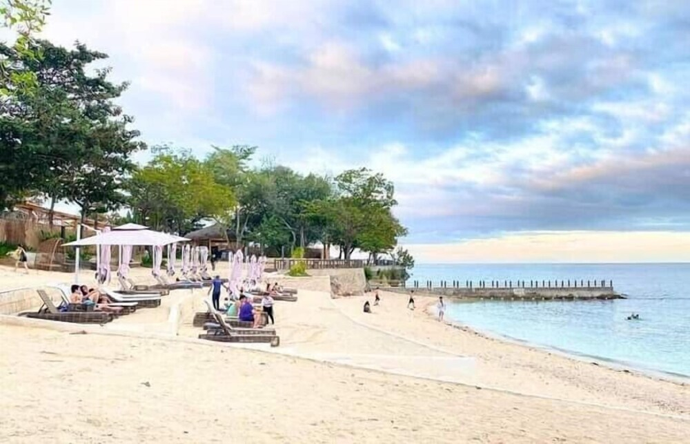 Mactan Newtown Omp Family Room