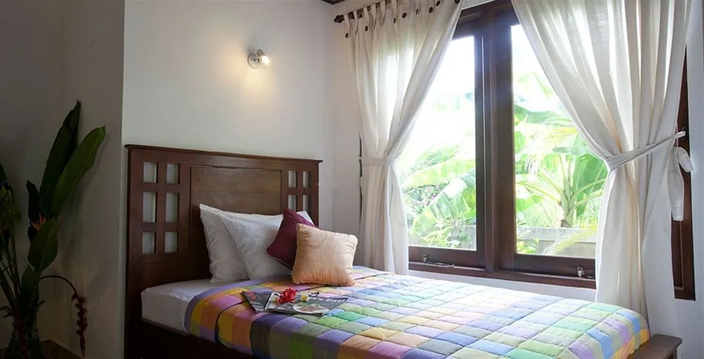 Golden Buddha Cottages