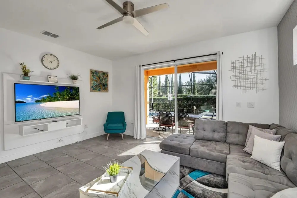 5BR Luxury Family Home - Pool Netflix And BBQ