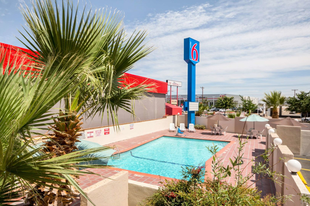 Motel 6-El Paso, TX - Airport - Fort Bliss