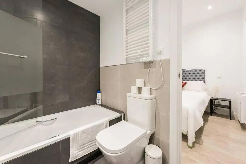 Modern With Ideal Location Next To Atocha Station
