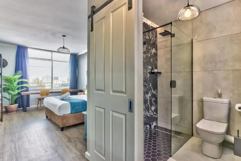 Stunning studio in Kloof for romantic getaway
