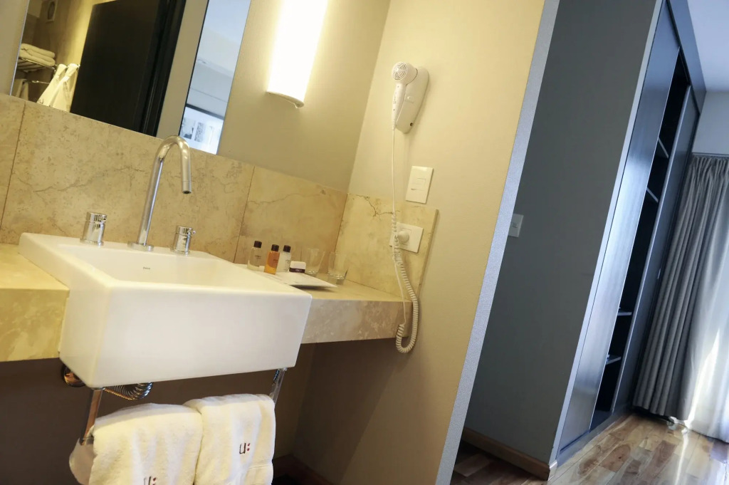 Urban Suites Recoleta Boutique Hotel