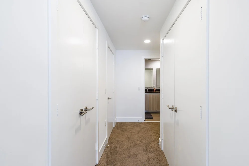 East West Comfort: Hollywood Walk Of Fame Apartments
