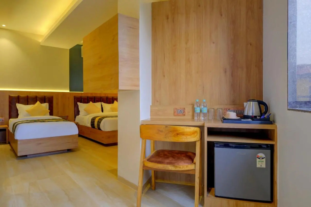 Metropolis Business Hotel
