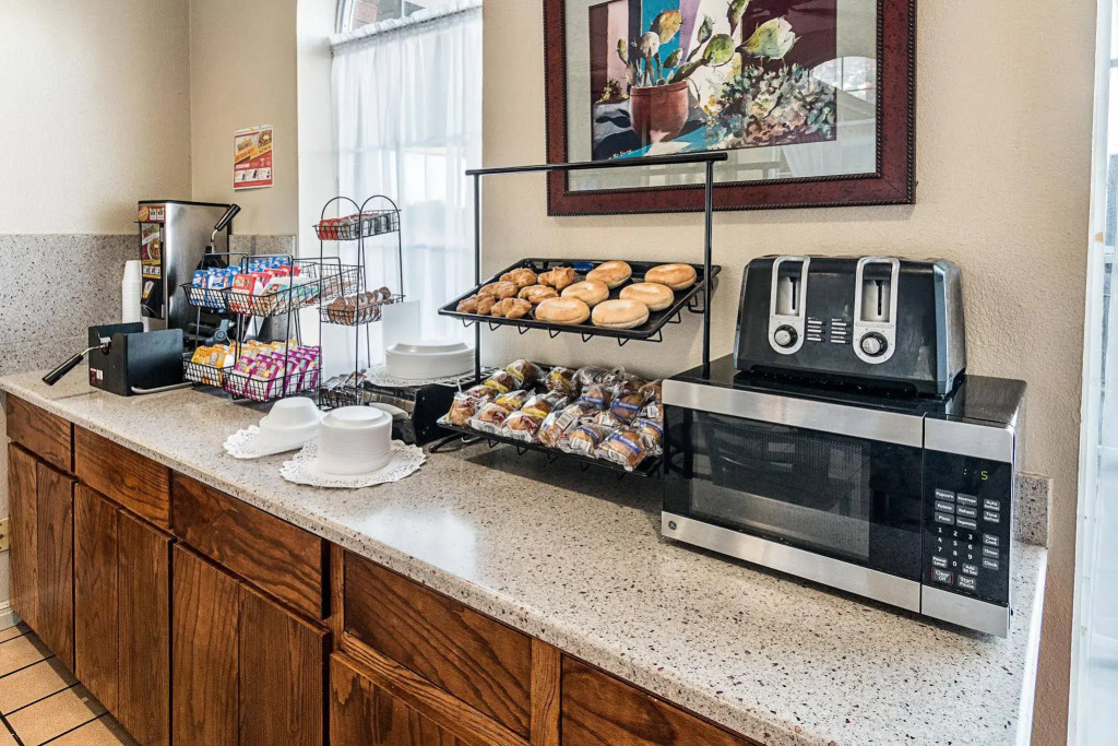 Rodeway Inn San Angelo South