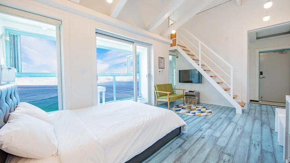 Blue Sea Pension