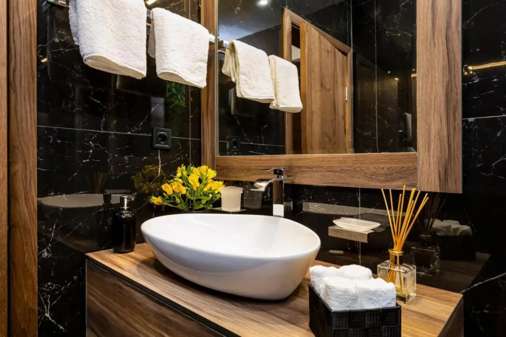 SOHO Apart House