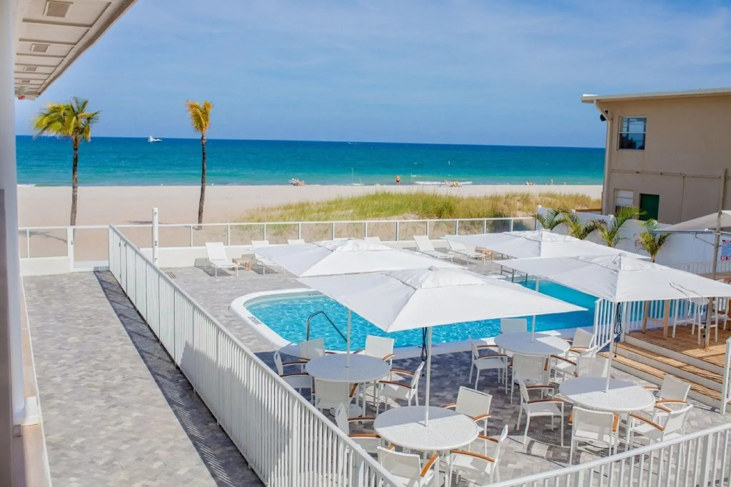 Tides Inn Hotel