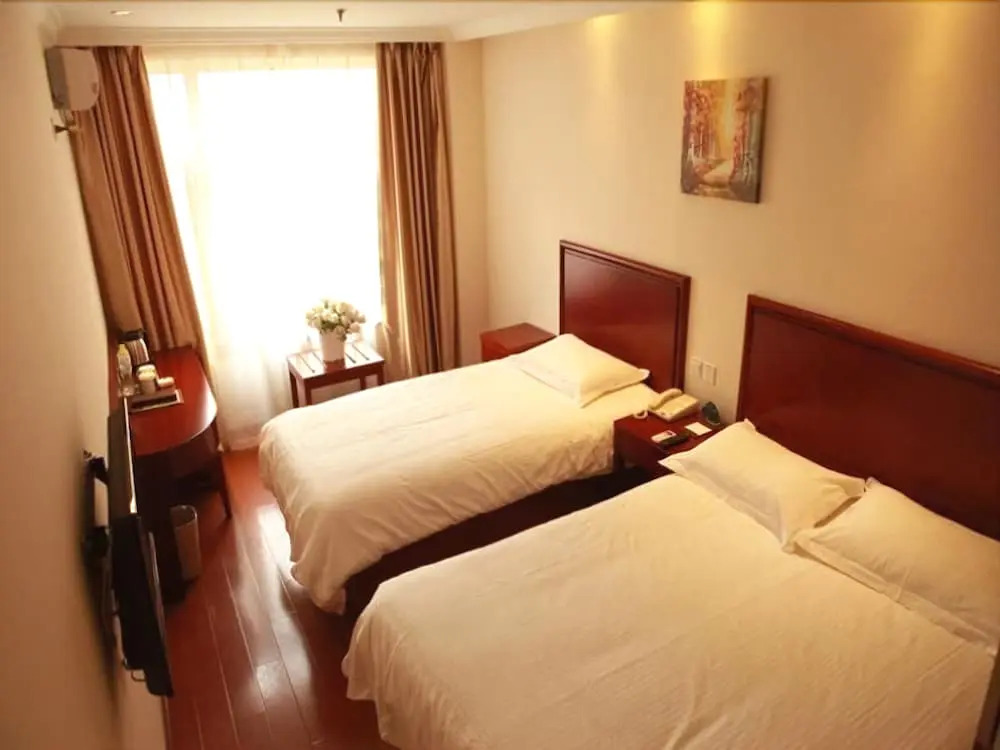 GreenTree Inn Tianjin Heping Road Department Store Shell Hotel