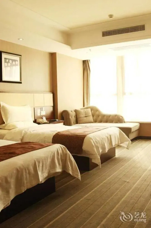 Starway Hotel