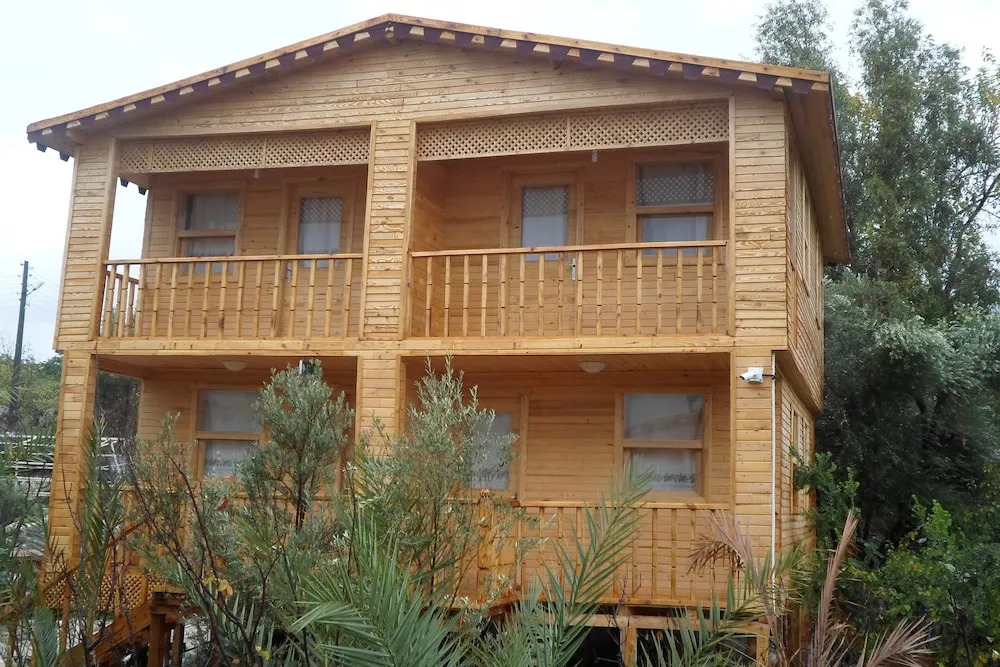 KARABİBİK BUNGALOW